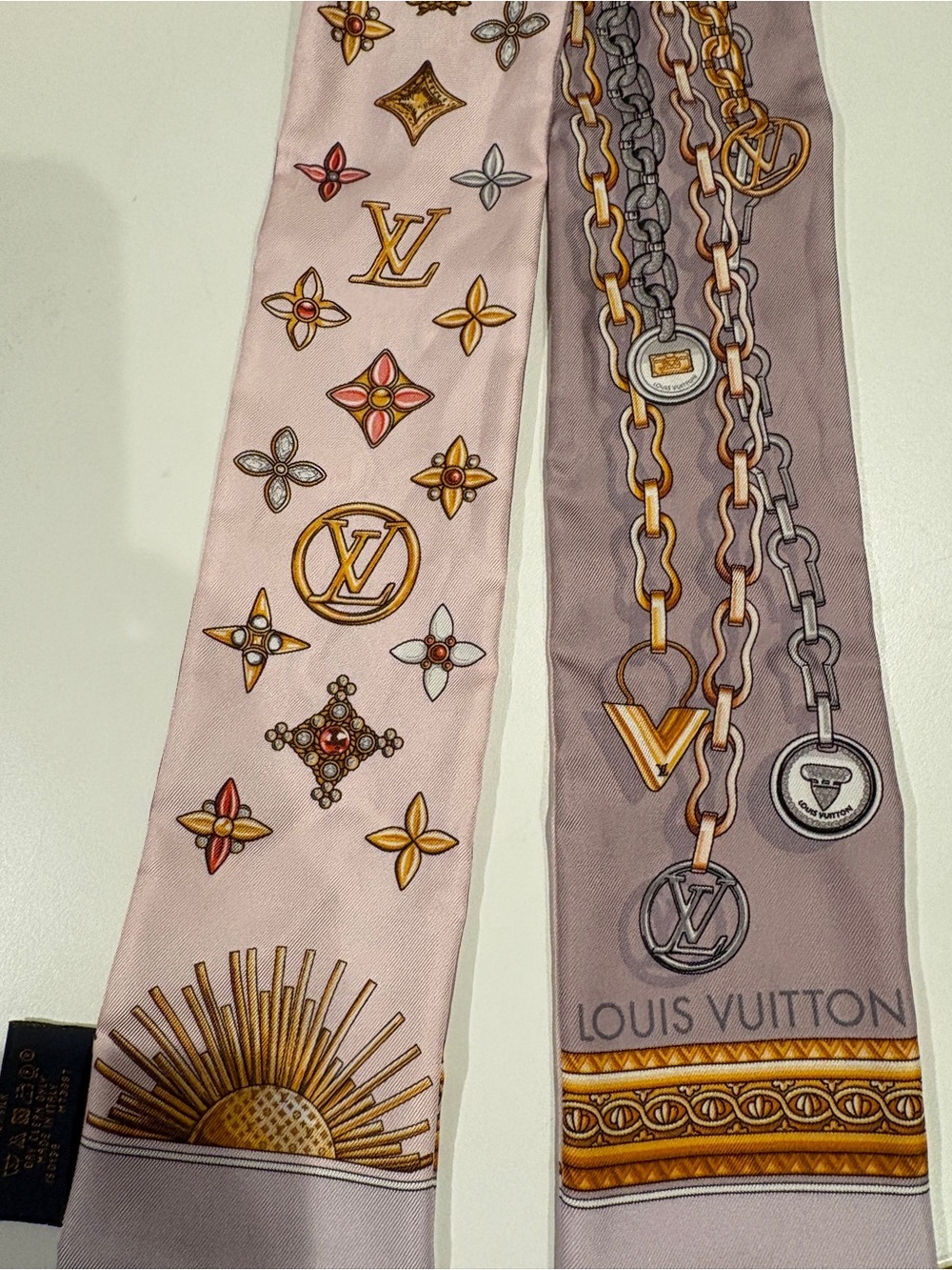 Louis Vuitton Vendôme Bandeau Silk Scarf M73867 Pink NWOT